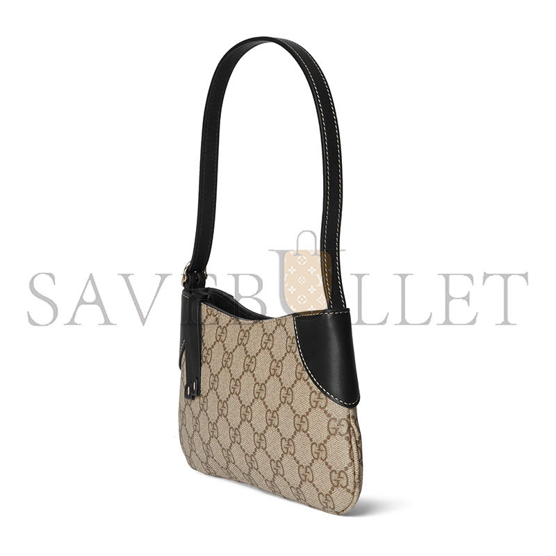 GUCCI GG EMBLEM SMALL SHOULDER BAG 820696 (23*13*2cm)